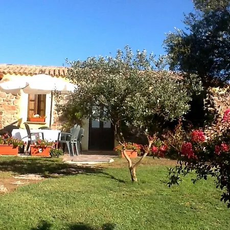 Nuraghe Putzu Canu Landhuis Perfugas